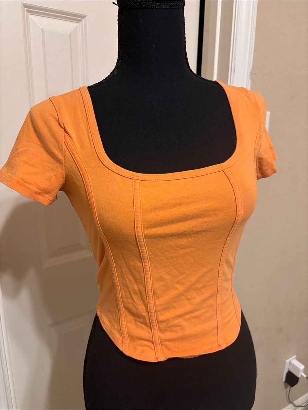 Hollister Orange Square-Neck Short Sleeve Crop Top